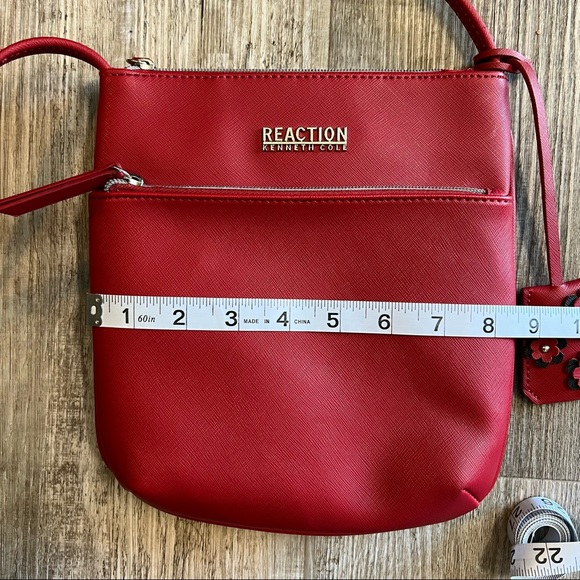 Kenneth Cole Reaction bag - Picture 5 of 11